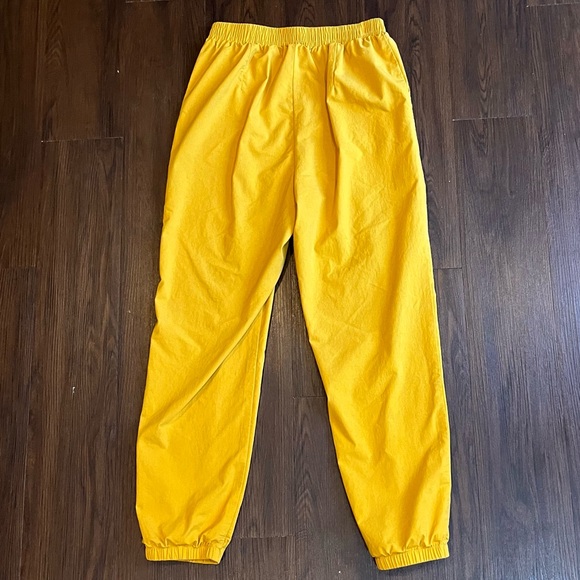 High Waisted Tapered Pants - Picture 5 of 7